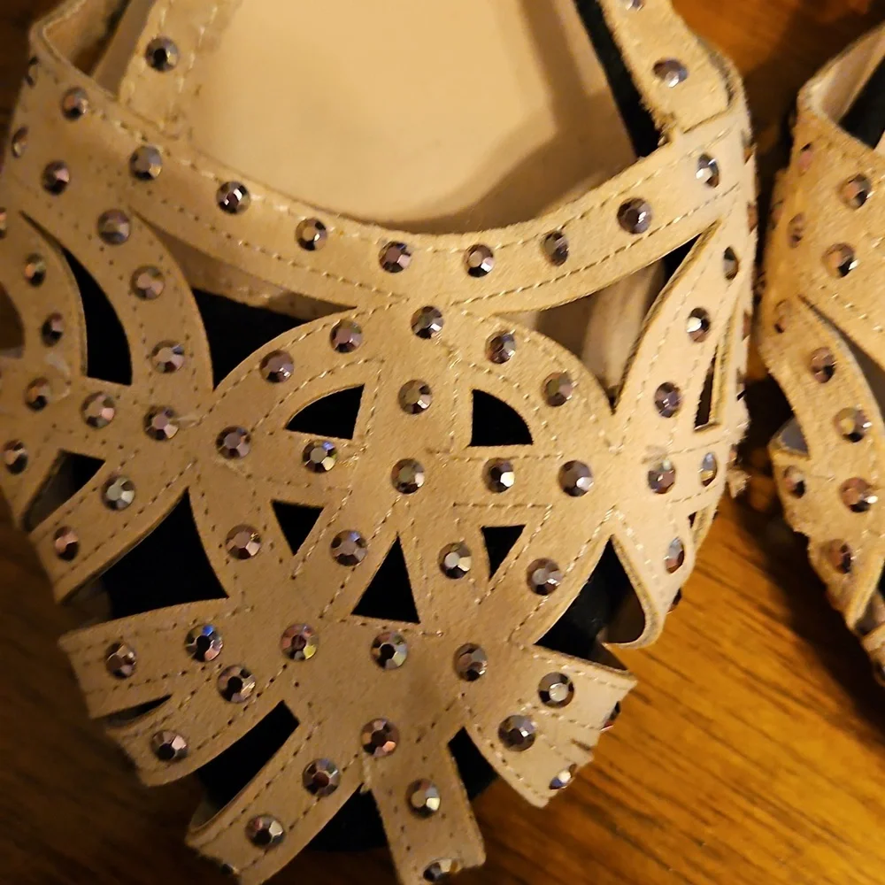 Cato Stappy Sandal w/ Cream Jewel Accents Black side buckle suede heel - Picture 3 of 5